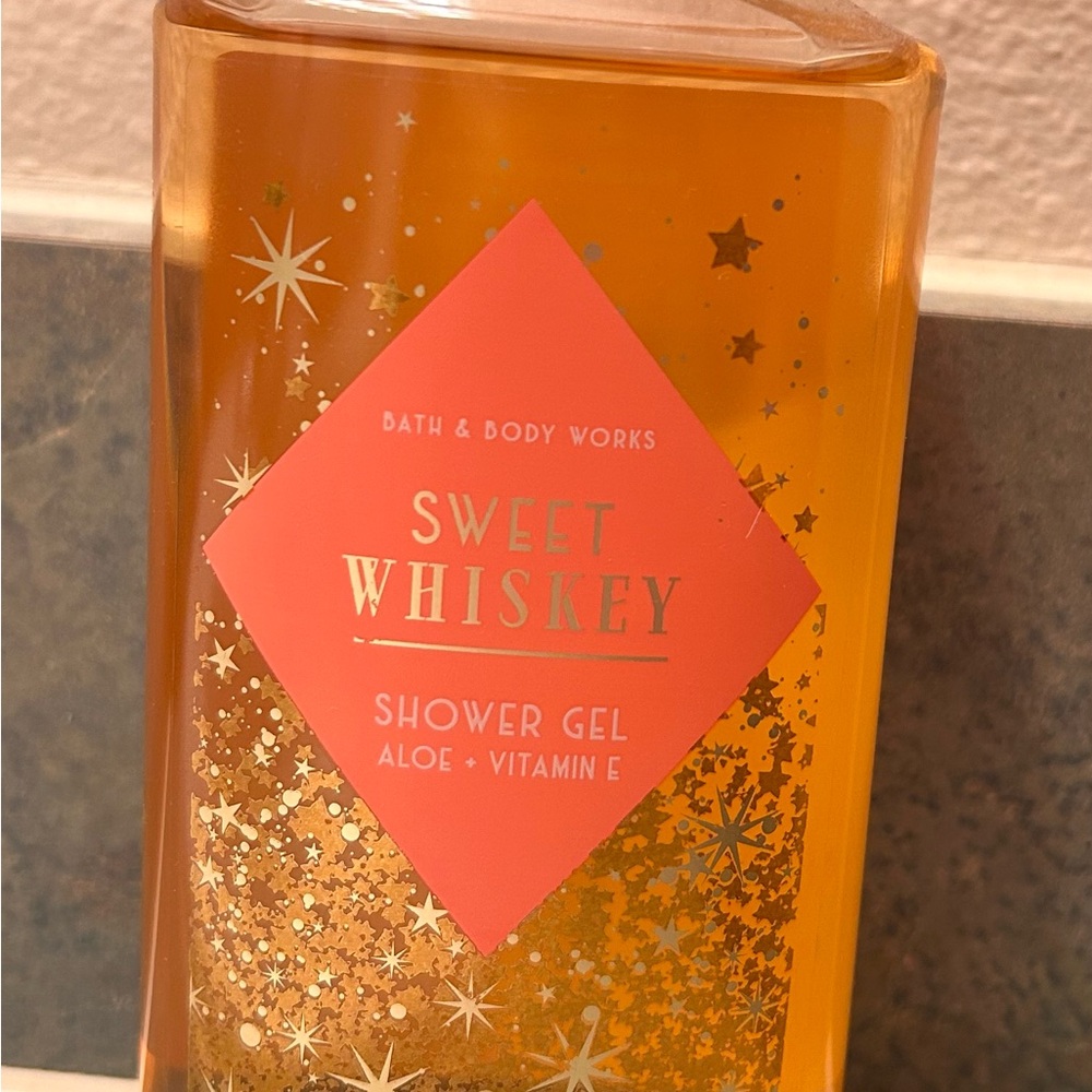 Sweet whiskey shower gel